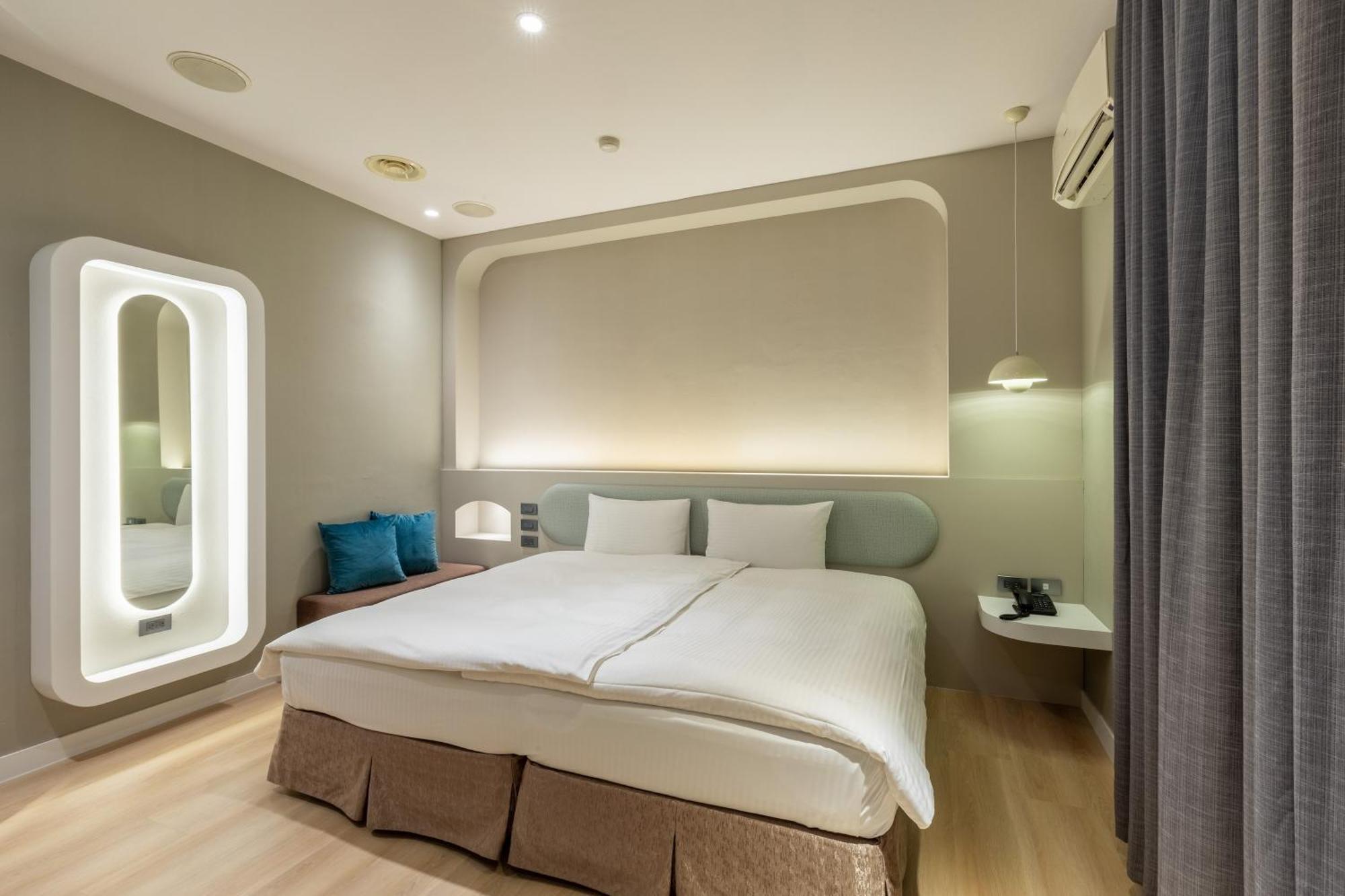 Yilan Fu Hsiang Hotel מראה חיצוני תמונה